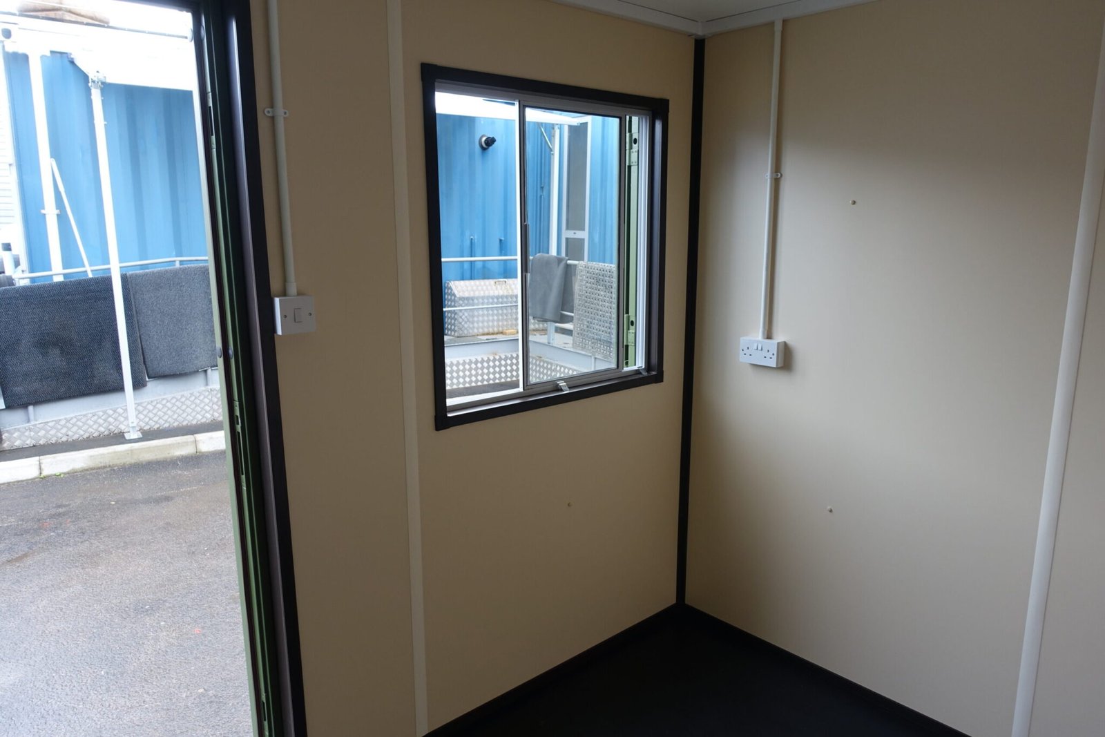Conteneur de bureau 10 pieds neuf