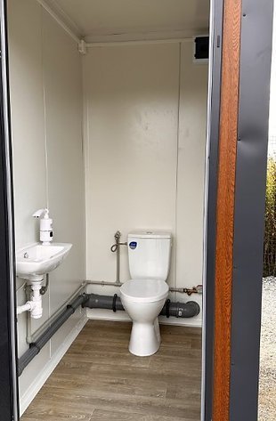 Container Sanitaire Pavillon WC avec Triple Cabine