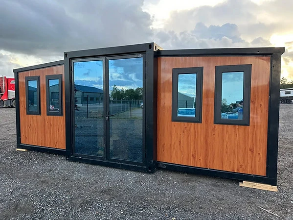 Conteneur d’habitation mobile / Bois de luxe