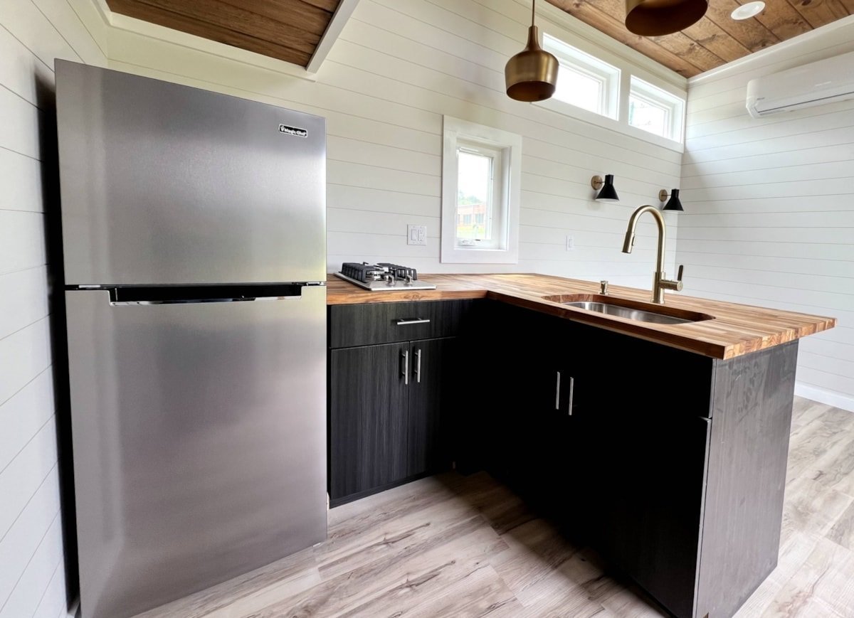 Tiny House avec chambre et loft au rez-de-chaussée