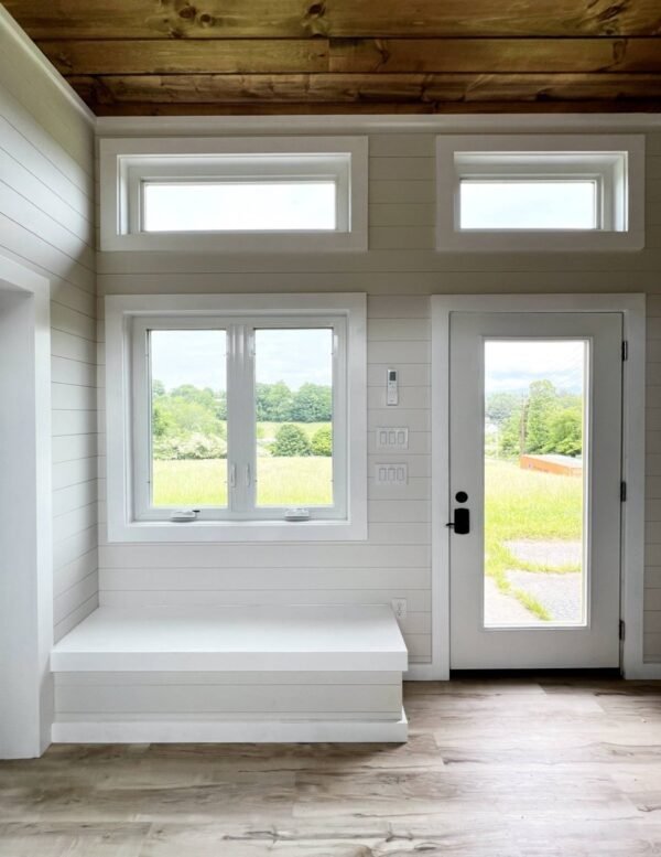 Tiny House avec chambre et loft au rez-de-chaussée