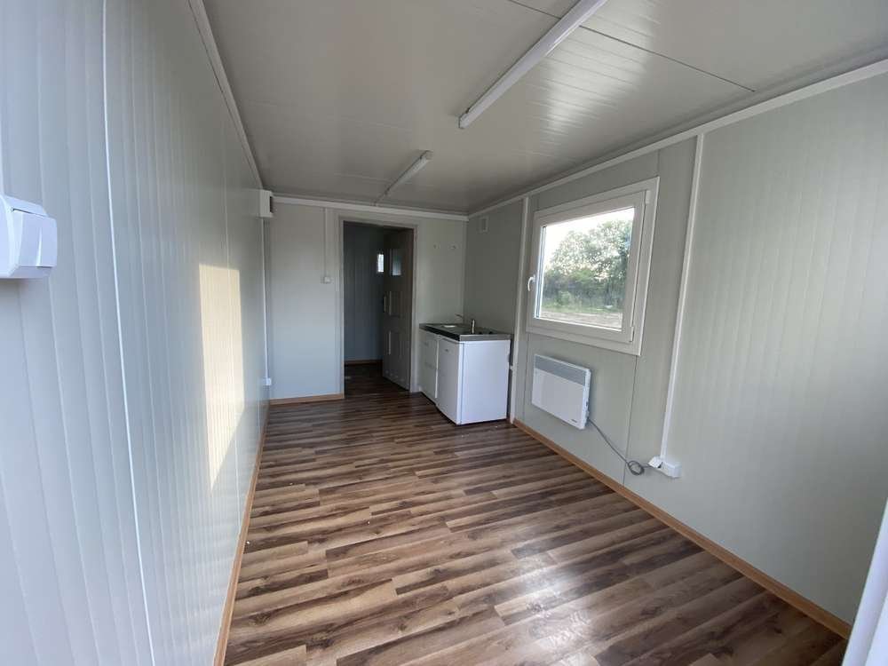 Conteneur bureau 6,00 x 2,40m