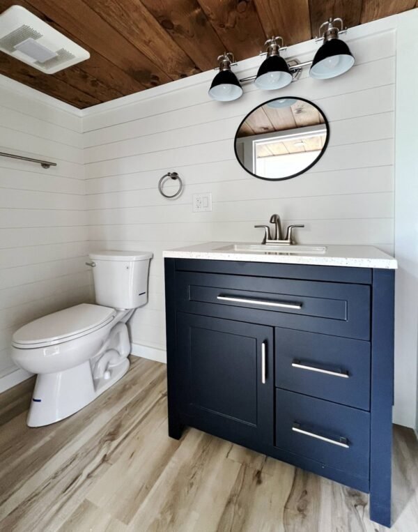 Tiny House avec chambre et loft au rez-de-chaussée