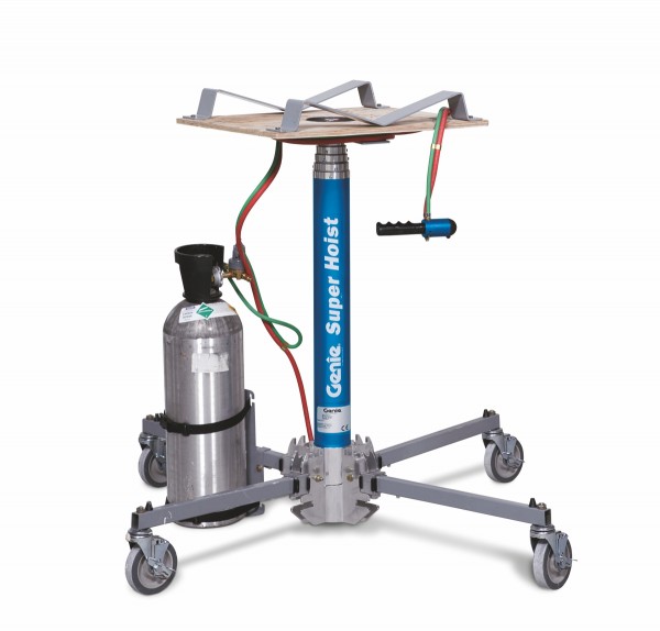 Monte-matériaux Genie Hoist GH, différentes versions